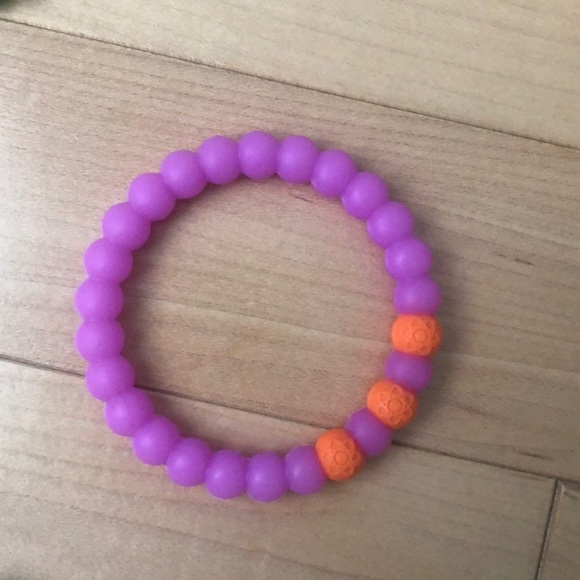3 Lokai bracelets - Picture 3 of 4